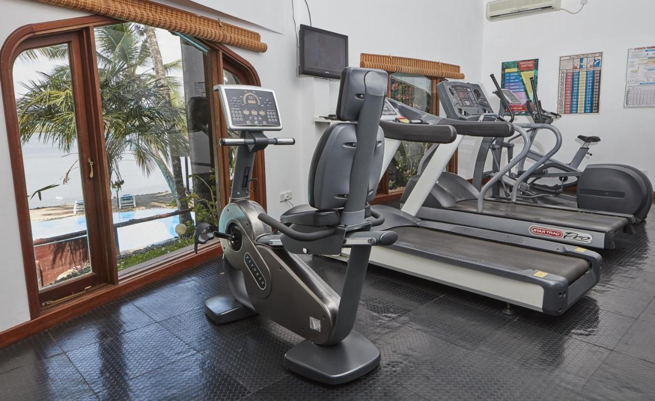 Tamarind Village Hotel Apartments Момбаса Екстер'єр фото